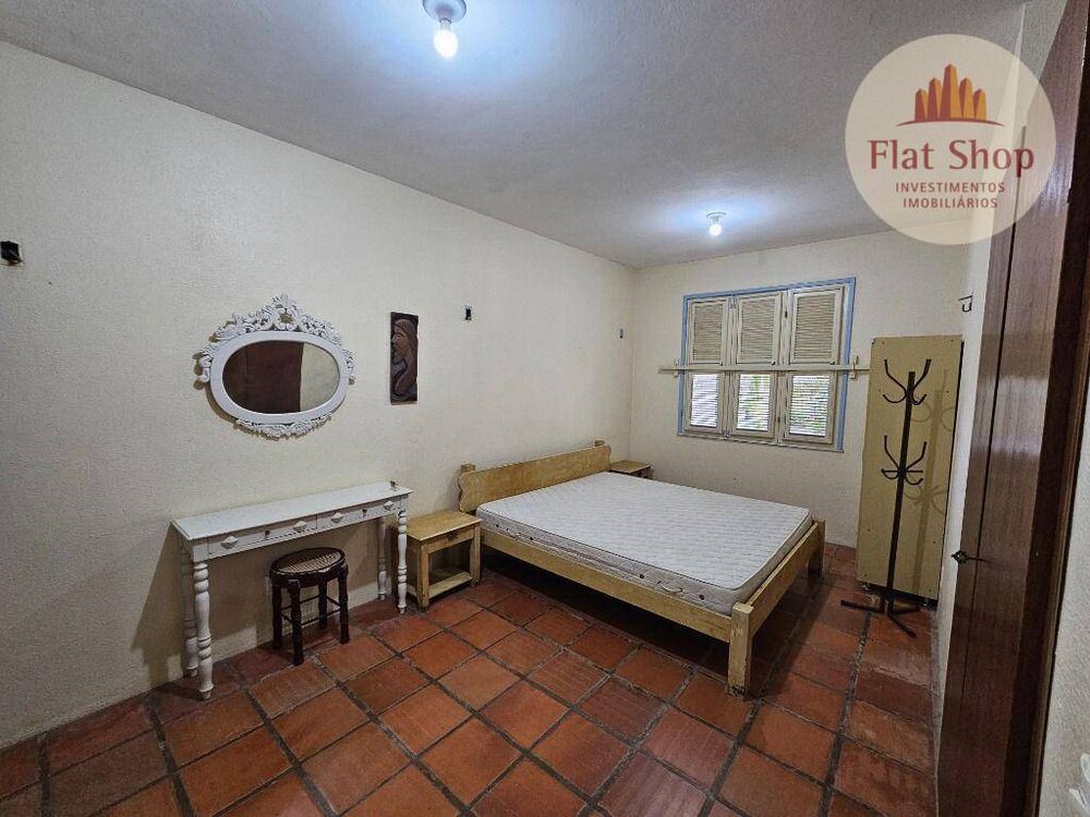 Casa à venda com 4 quartos, 358m² - Foto 14