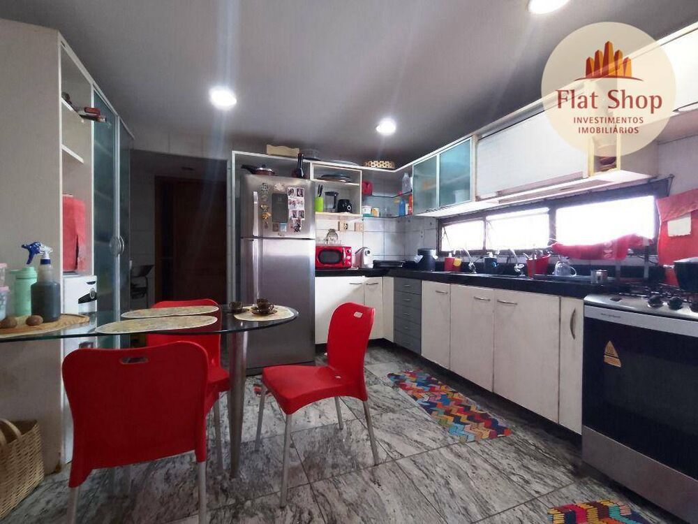 Apartamento à venda com 3 quartos, 169m² - Foto 28