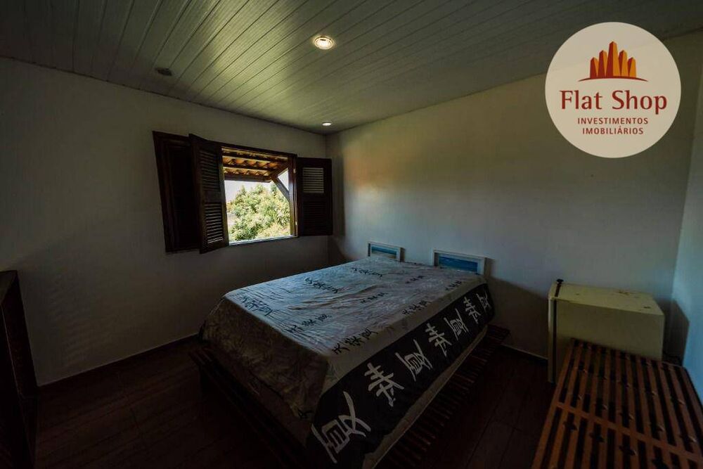 Casa à venda com 3 quartos, 266m² - Foto 19