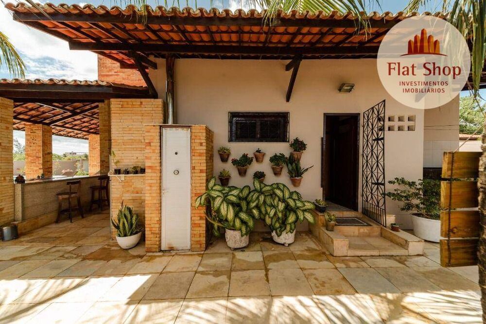 Casa à venda com 3 quartos, 266m² - Foto 4
