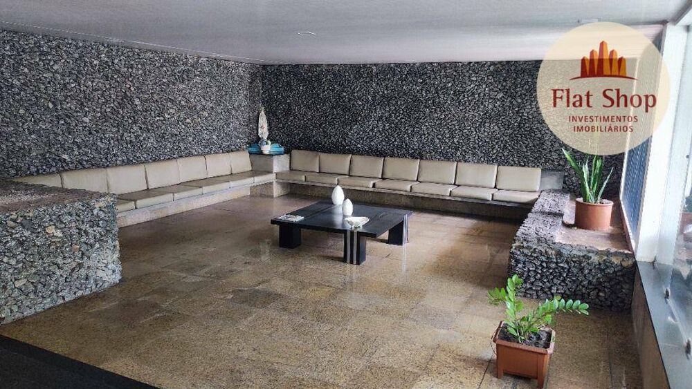 Apartamento à venda com 3 quartos, 99m² - Foto 2