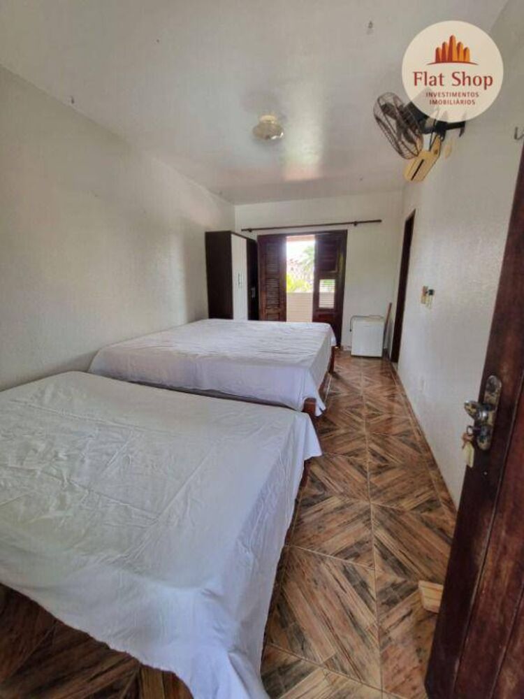 Casa à venda com 6 quartos, 460m² - Foto 30