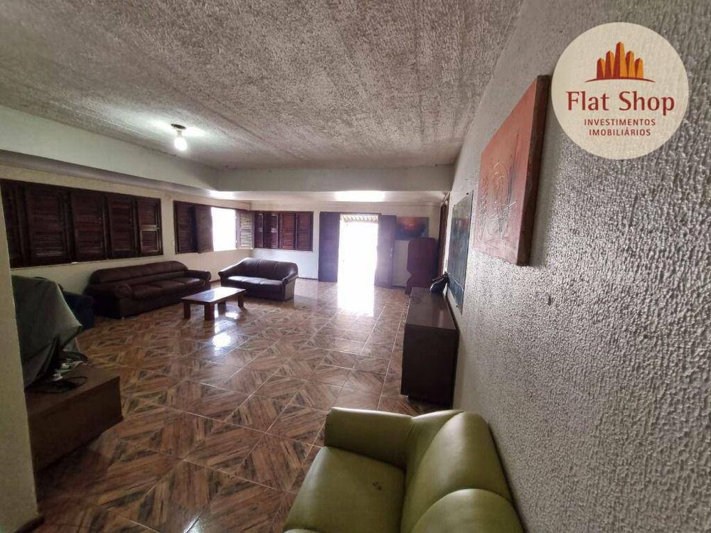 Casa à venda com 6 quartos, 460m² - Foto 10