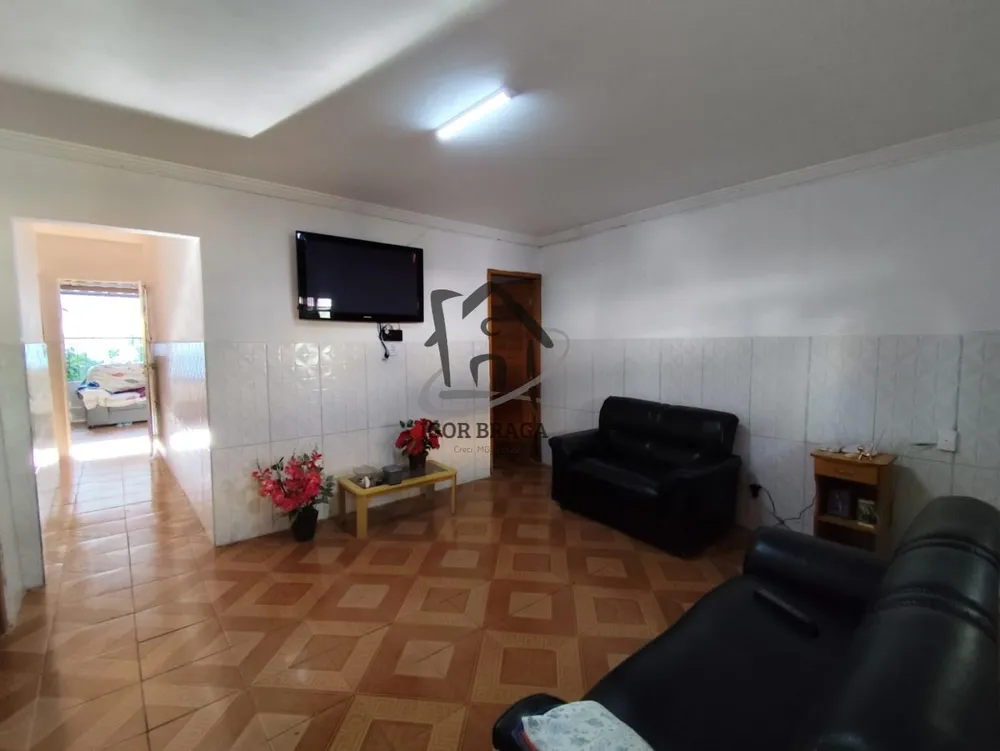 Casa, 3 quartos, 300 m² - Foto 1