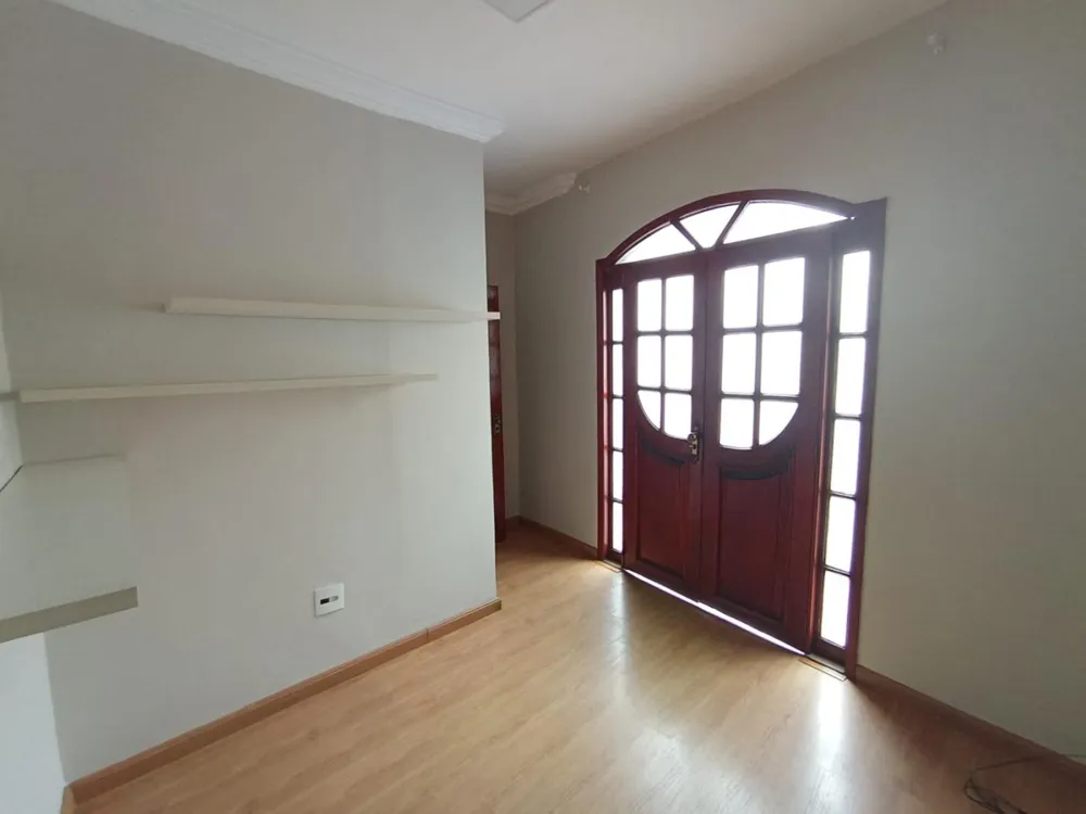Casa, 4 quartos, 500 m² - Foto 1