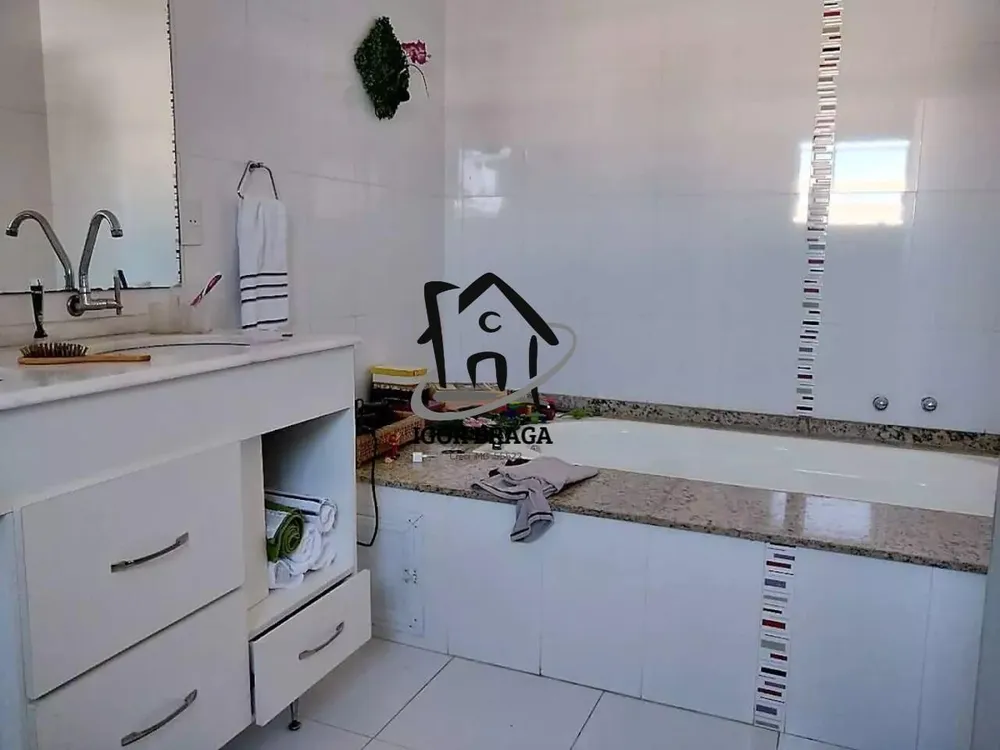Casa, 6 quartos, 130 m² - Foto 7