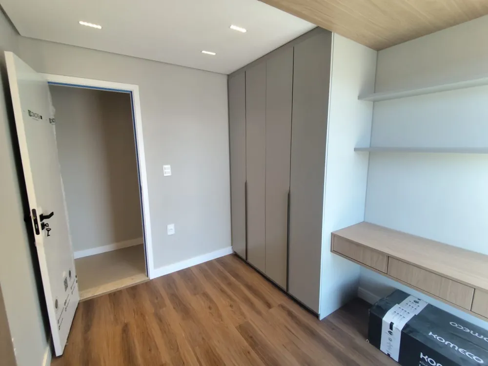 Apartamento, 3 quartos, 93 m² - Foto 2