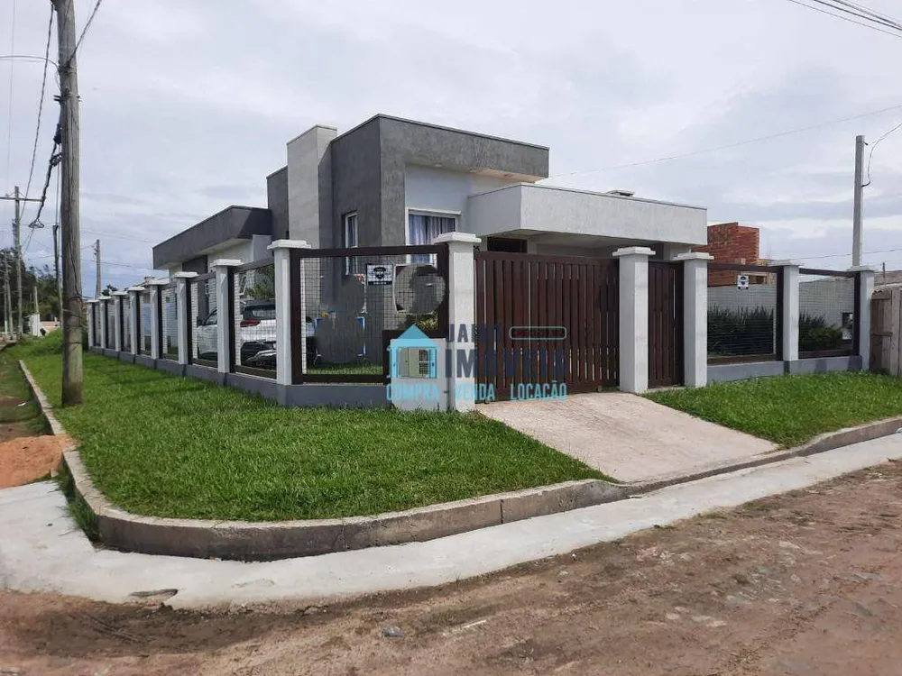 Casa, 6 quartos, 150 m² - Foto 1
