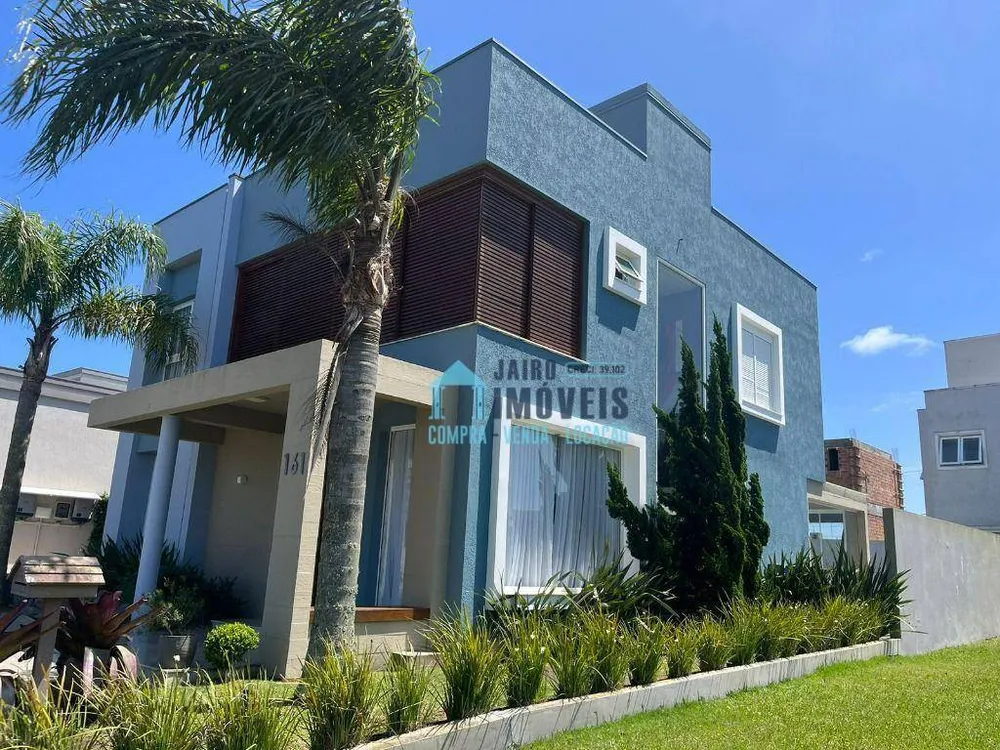 Sobrado, 5 quartos, 272 m² - Foto 1