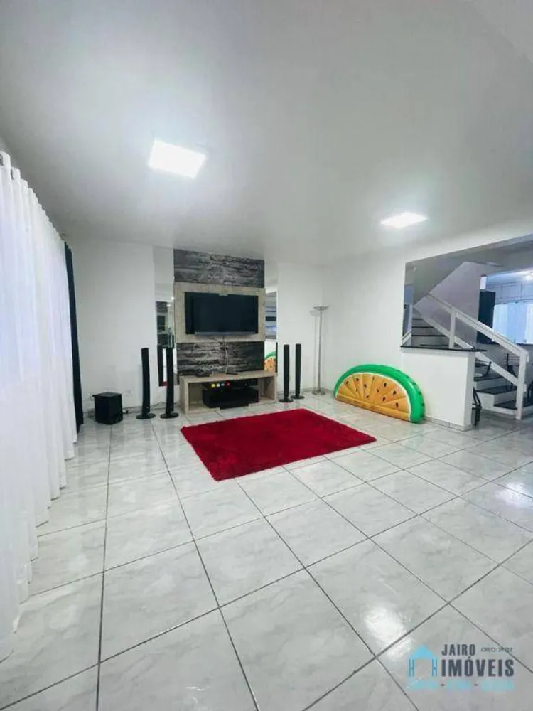 Sobrado, 3 quartos, 166 m² - Foto 2