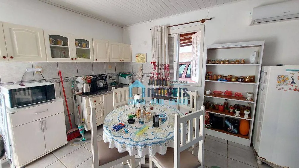 Casa, 4 quartos, 130 m² - Foto 3