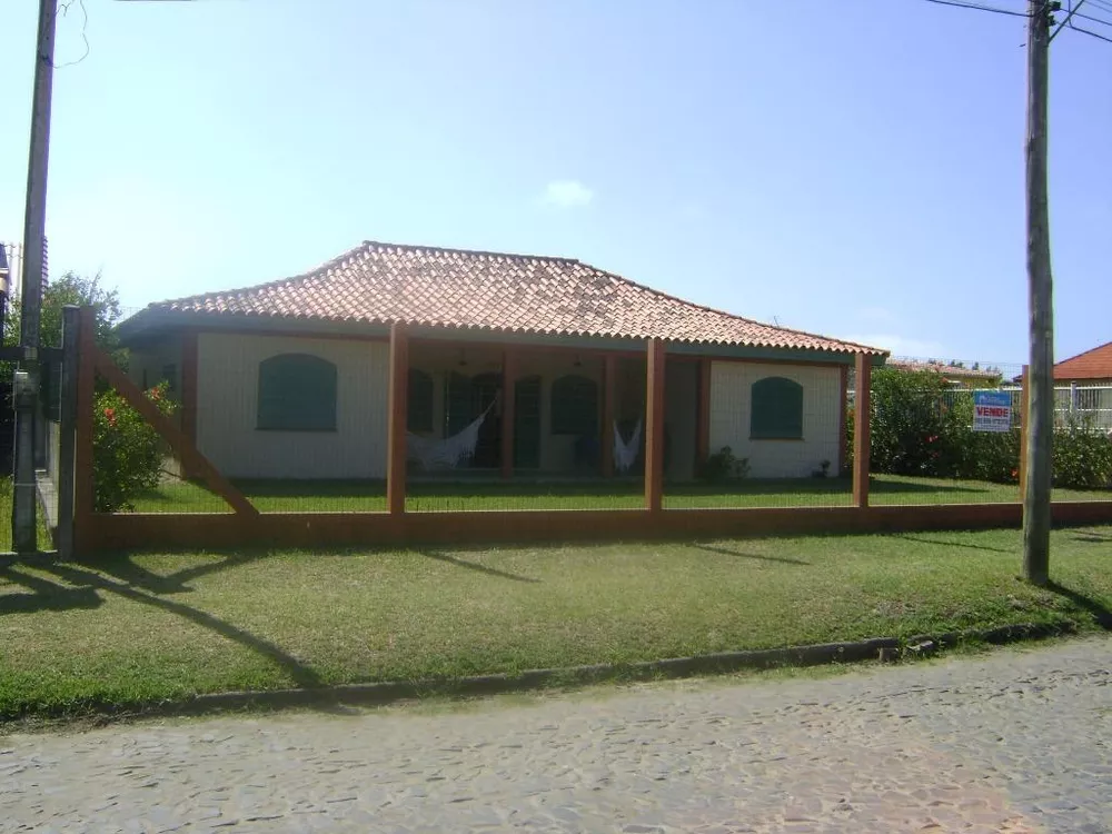 Casa à venda com 4 quartos, 700M2 - Foto 1