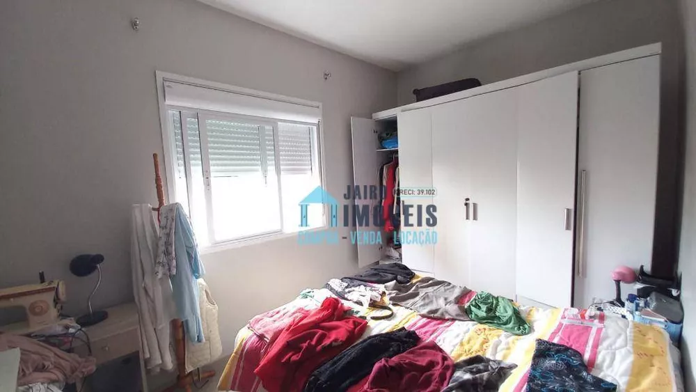 Apartamento à venda com 2 quartos, 66m² - Foto 3