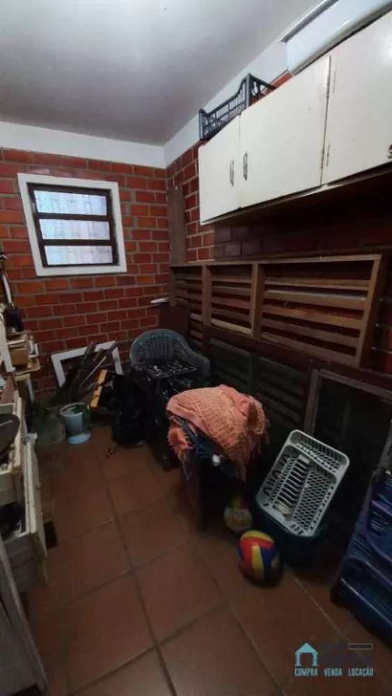 Casa, 3 quartos, 270 m² - Foto 28