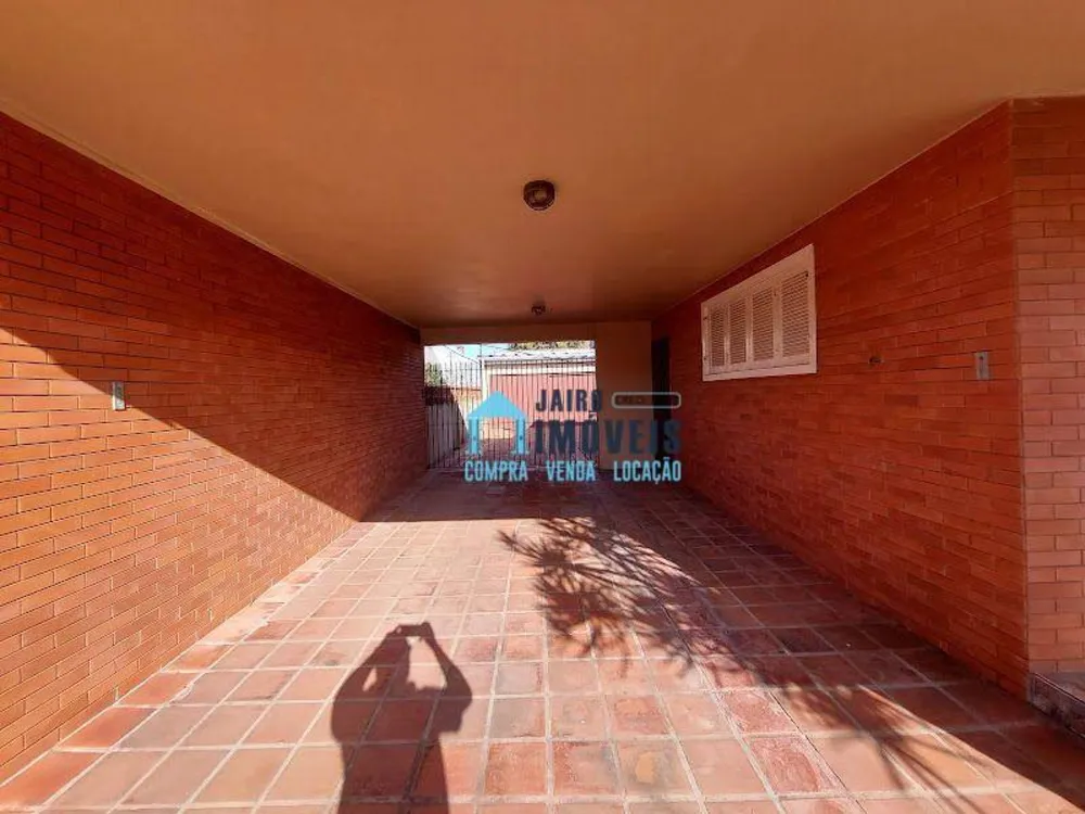 Casa, 4 quartos, 234 m² - Foto 3