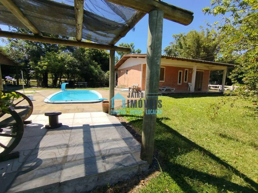 Sítio, 2 quartos, 4 hectares - Foto 1