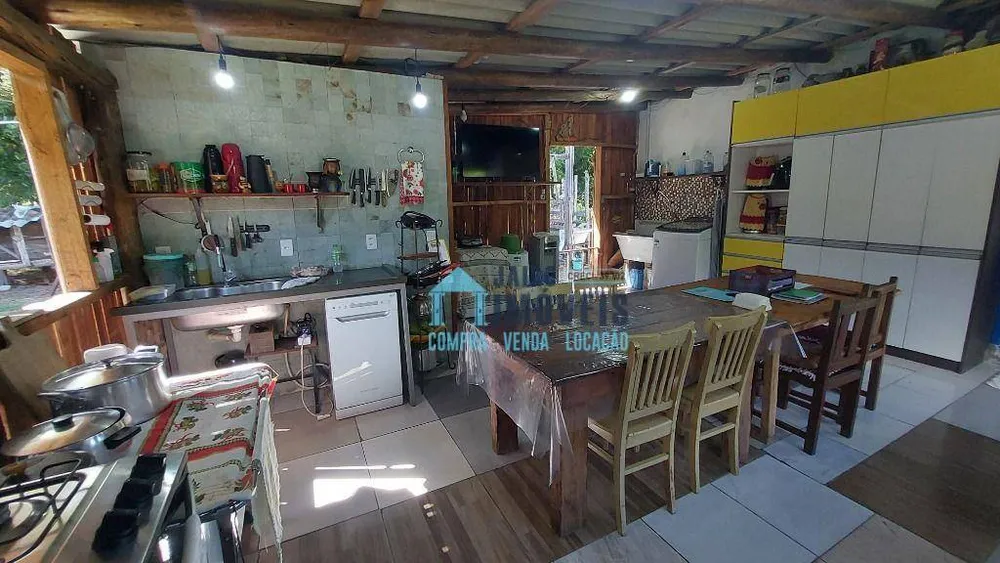 Sítio, 2 quartos, 8005 m² - Foto 8