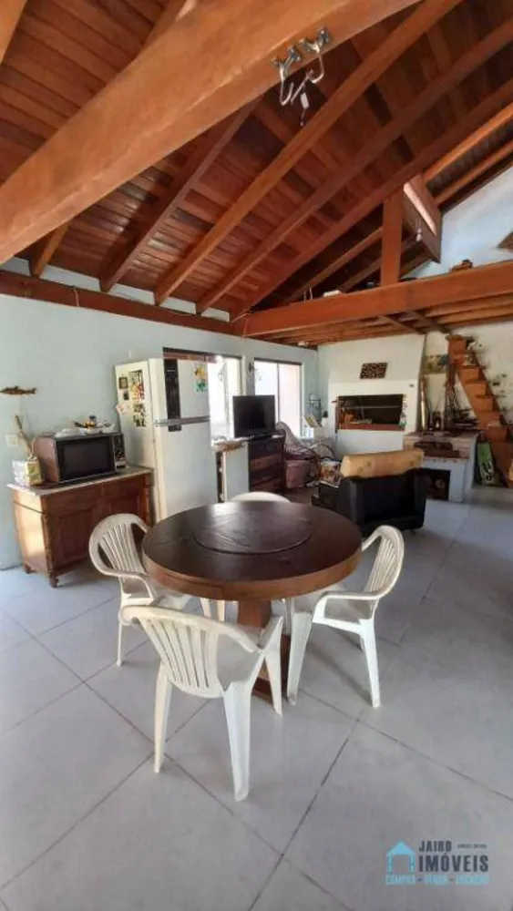 Casa, 3 quartos, 200 m² - Foto 13