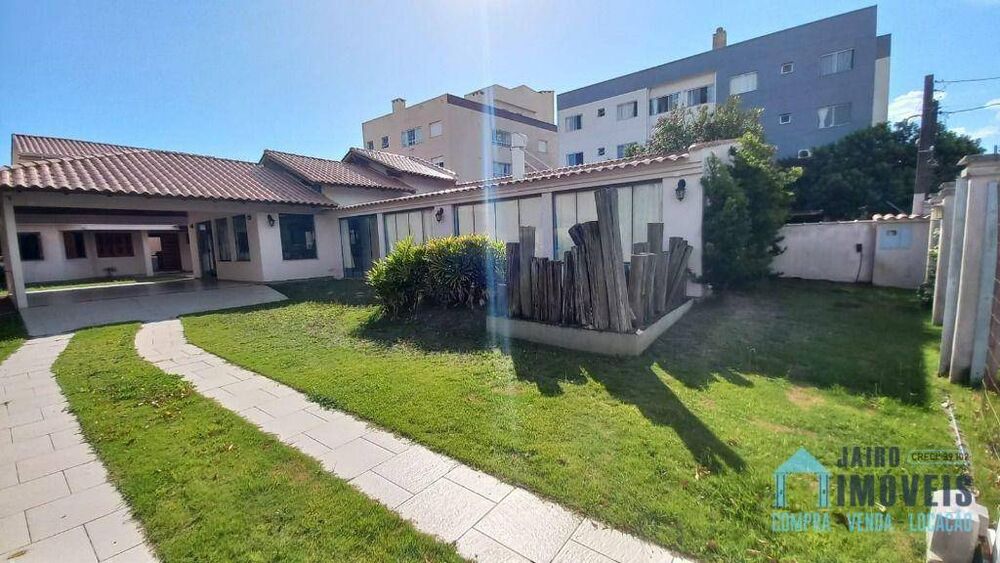 Casa, 3 quartos, 200 m² - Foto 2