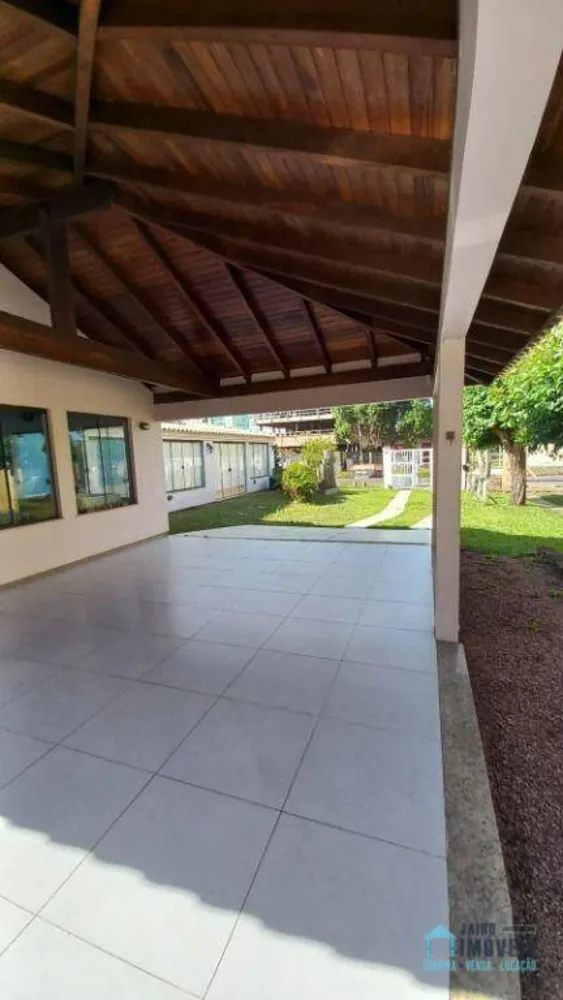 Casa, 3 quartos, 200 m² - Foto 11