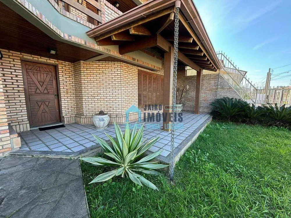 Casa, 4 quartos, 290 m² - Foto 2