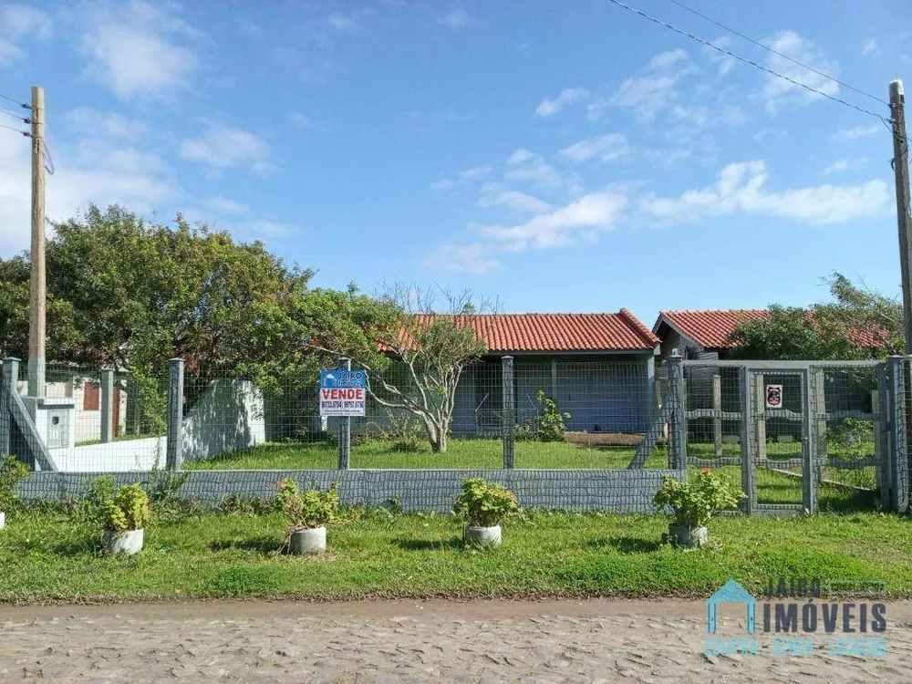 Casa, 2 quartos, 56 m² - Foto 1