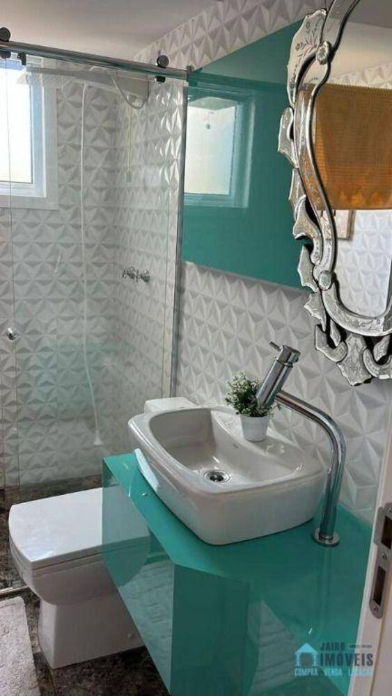 Casa de Condomínio à venda com 4 quartos, 285m² - Foto 4