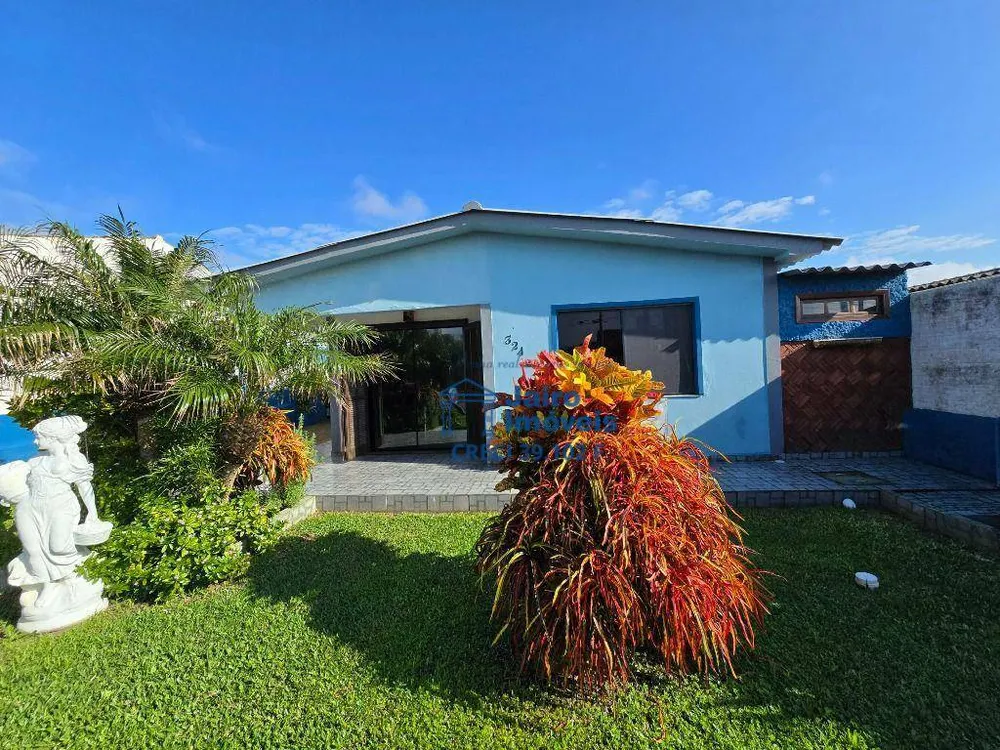 Casa, 5 quartos, 154 m² - Foto 2