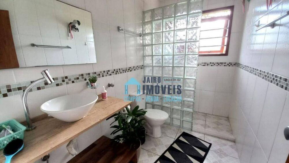 Casa, 3 quartos, 290 m² - Foto 3