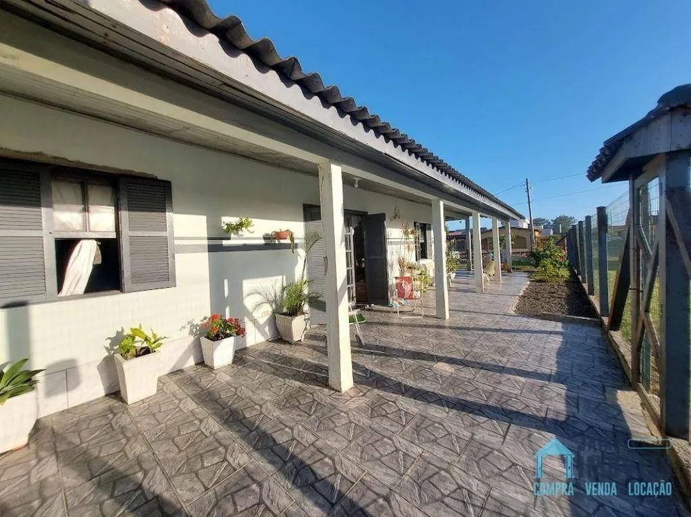 Casa, 3 quartos - Foto 1