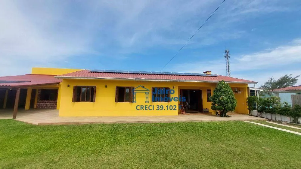 Casa, 4 quartos, 230 m² - Foto 2