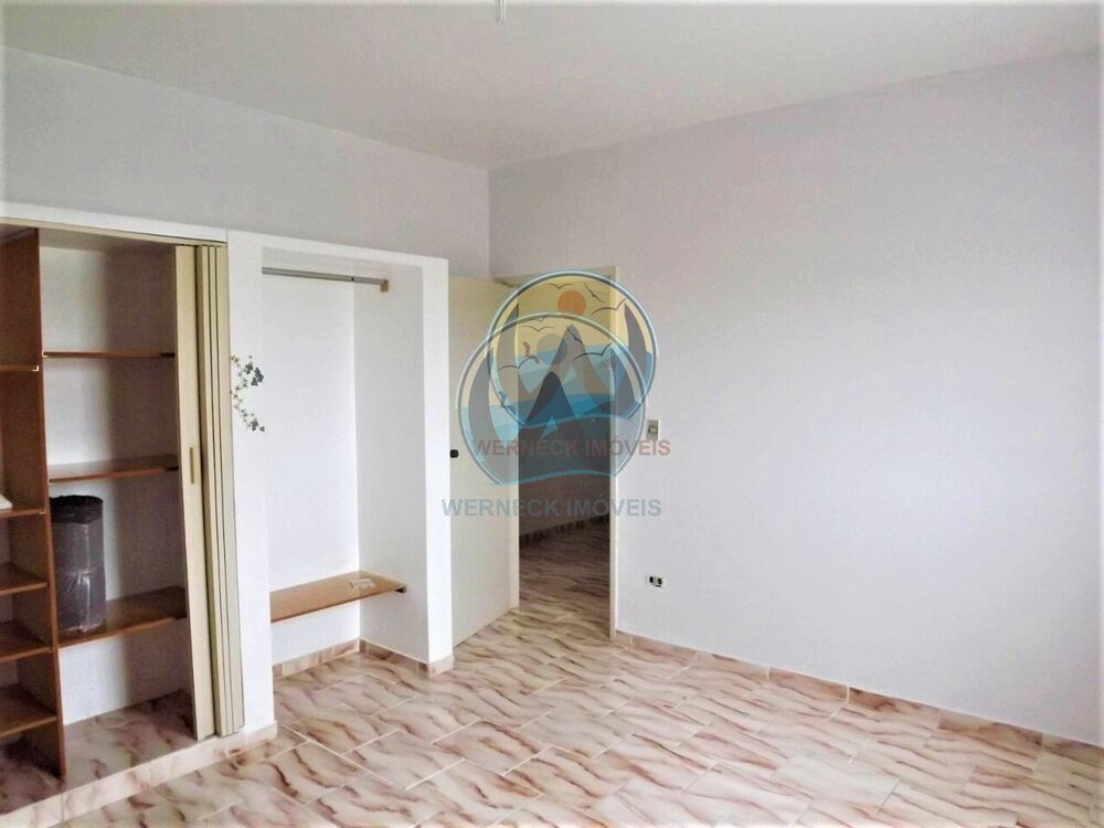 Casa à venda com 3 quartos, 330m² - Foto 7