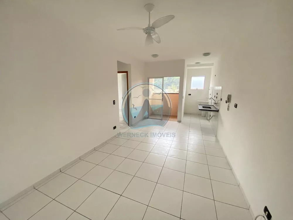 Apartamento à venda com 2 quartos, 46m² - Foto 2