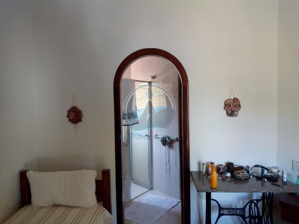 Casa, 5 quartos, 292 m² - Foto 2