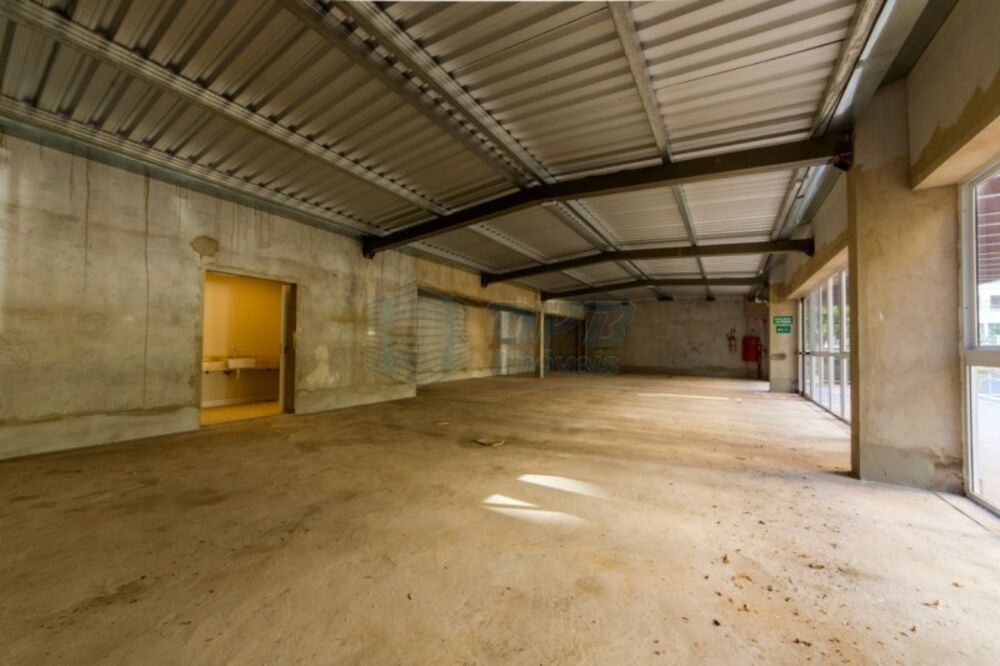 Prédio Inteiro - Foto 1