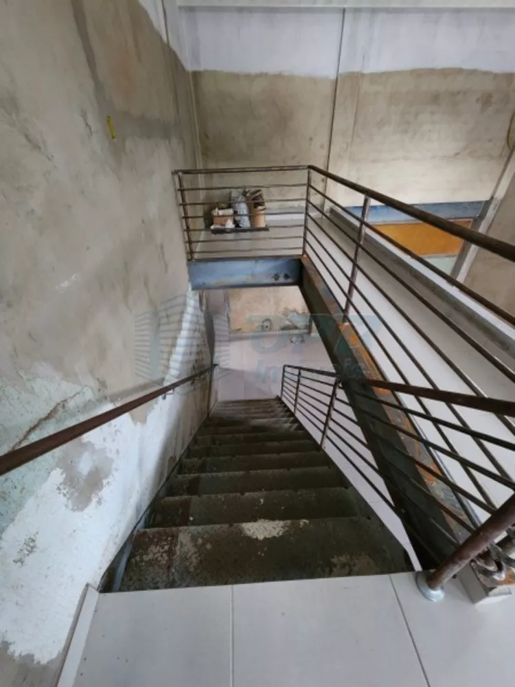 Prédio Inteiro - Foto 1