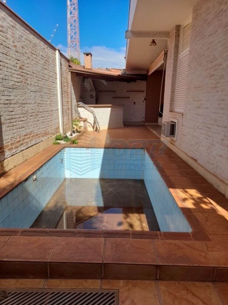 Casa à venda e aluguel, 400m² - Foto 2