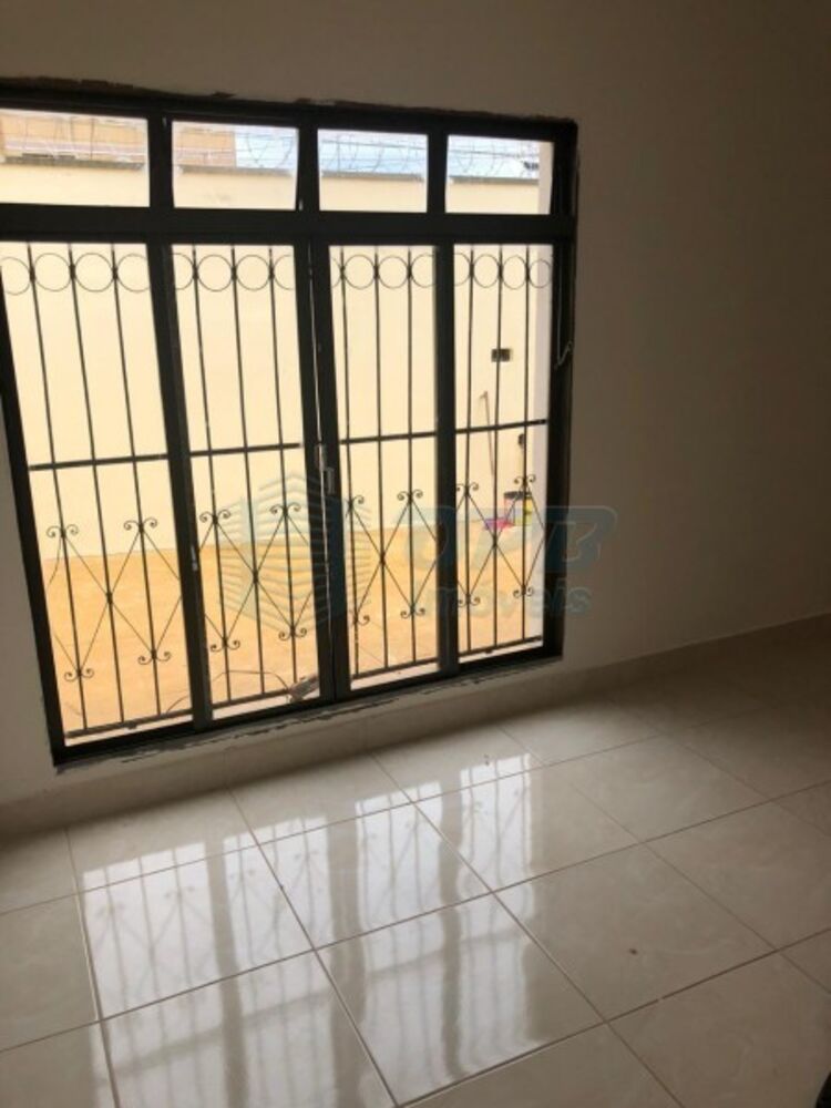 Casa, 3 quartos, 250 m² - Foto 2