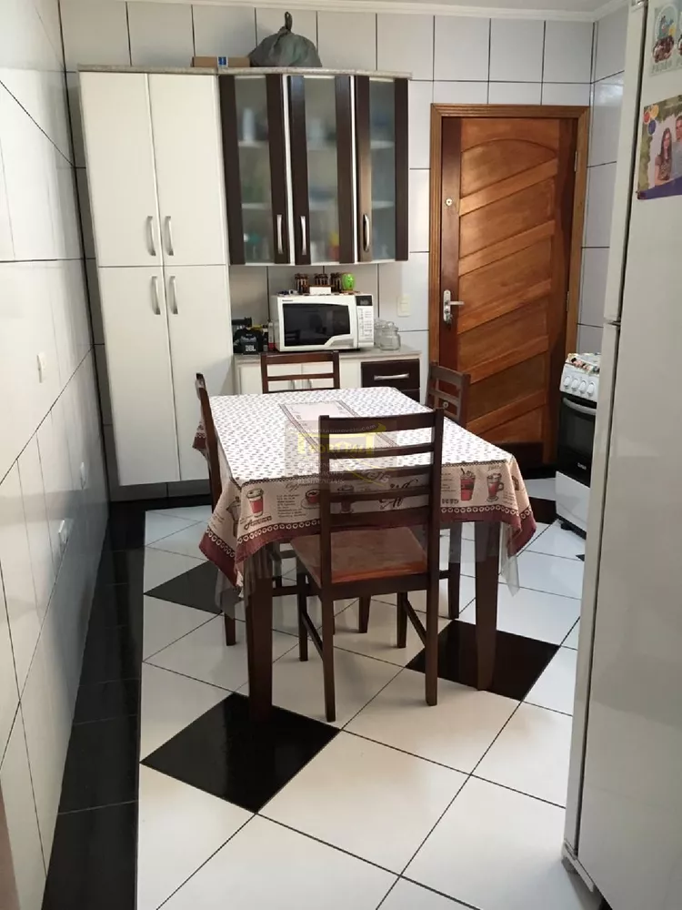 Sobrado à venda com 3 quartos, 120m² - Foto 3