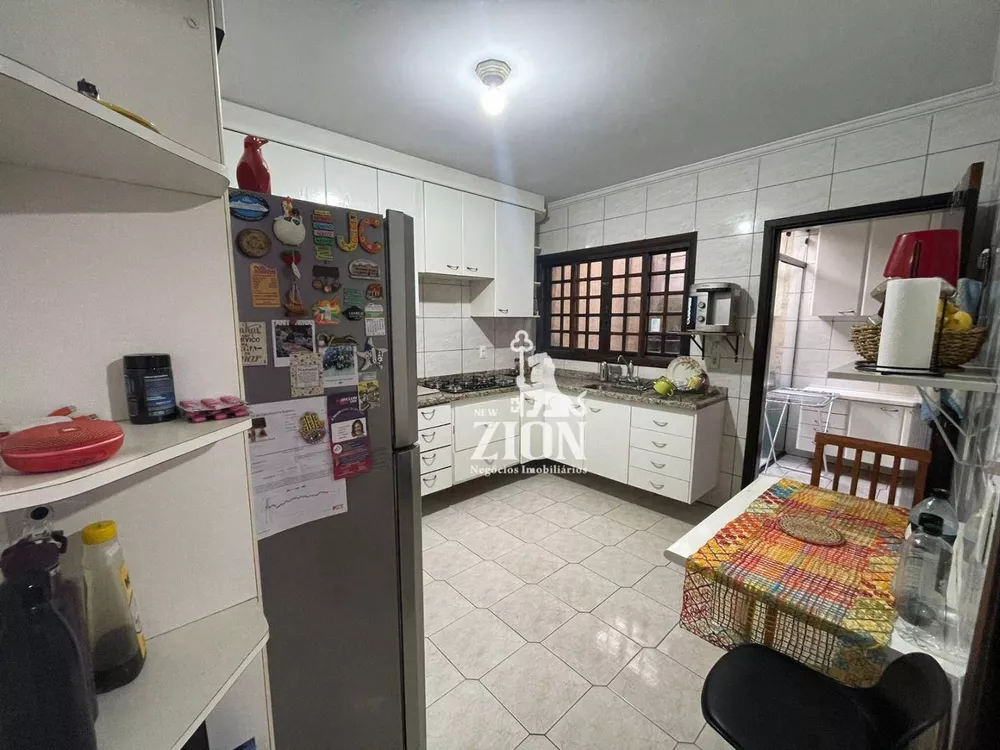 Sobrado à venda com 3 quartos, 158m² - Foto 7