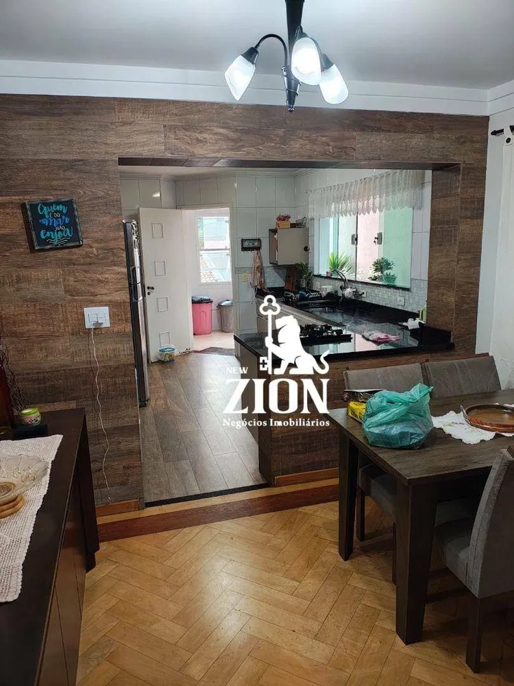 Sobrado, 3 quartos, 200 m² - Foto 1
