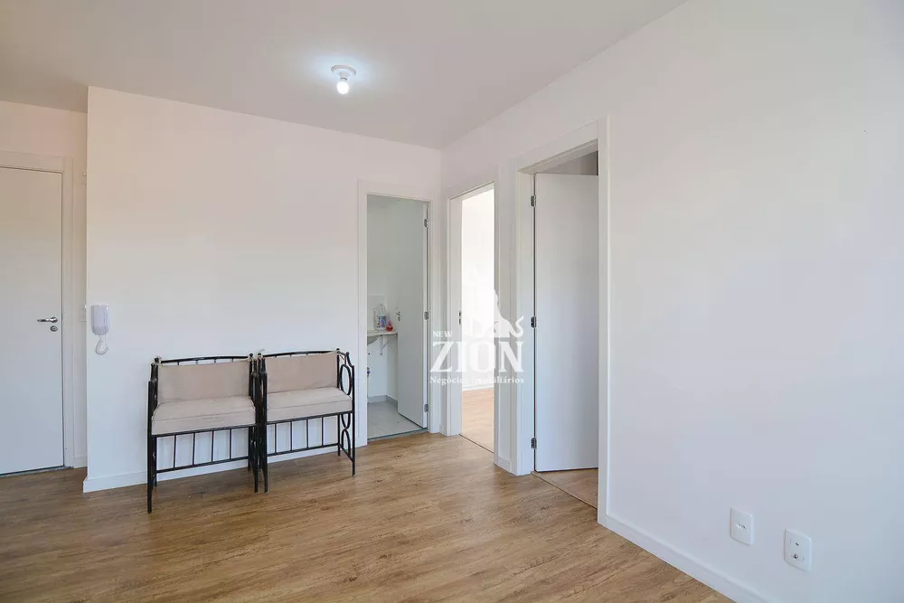 Apartamento à venda com 2 quartos, 42m² - Foto 4