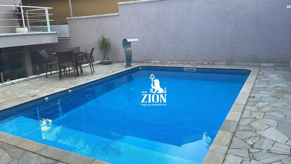 Casa, 3 quartos, 233 m² - Foto 8