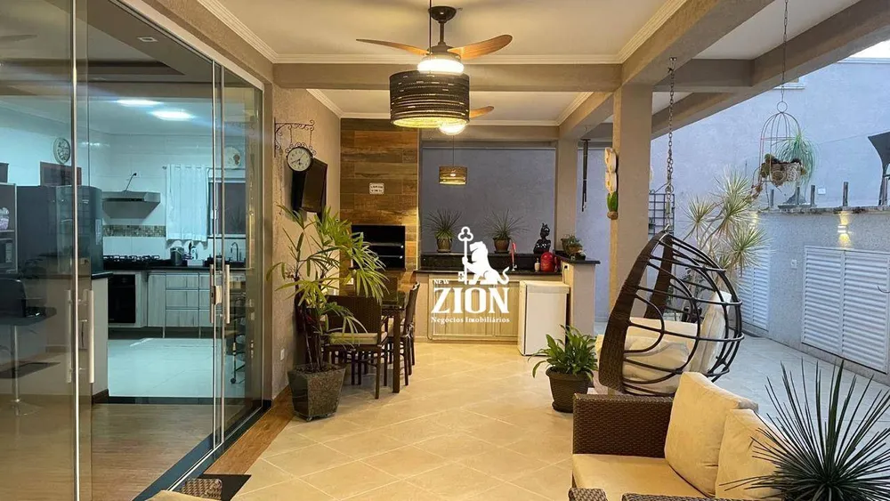 Casa, 3 quartos, 233 m² - Foto 13
