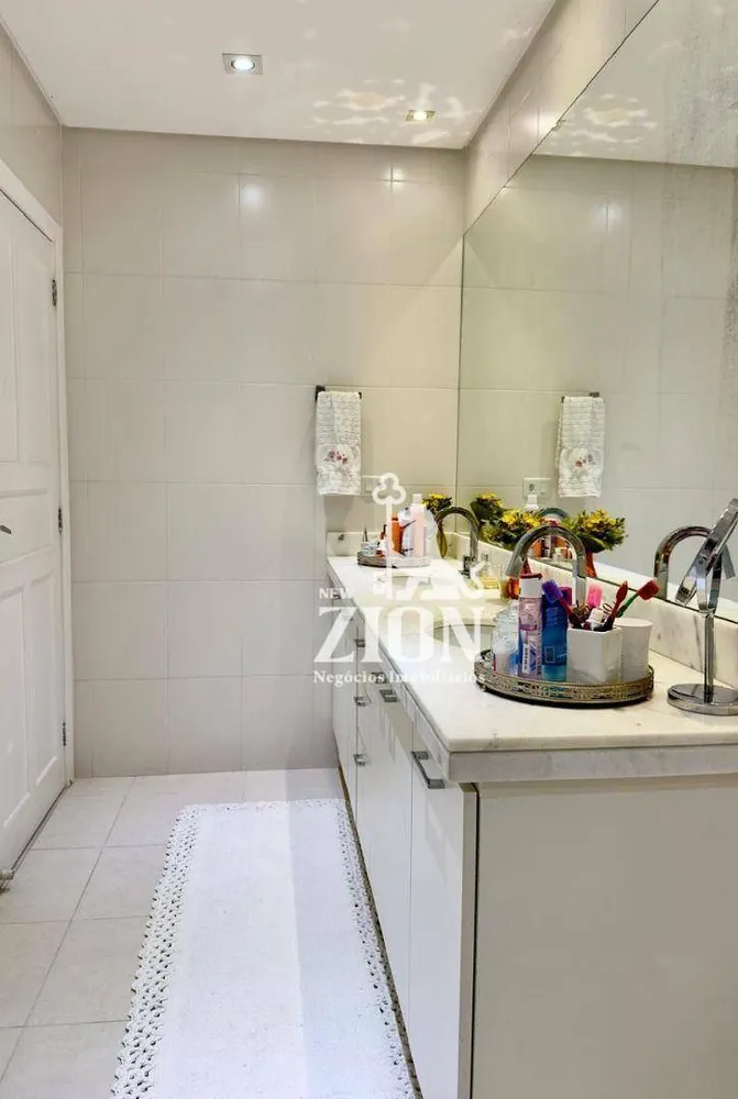 Sobrado, 3 quartos, 318 m² - Foto 19