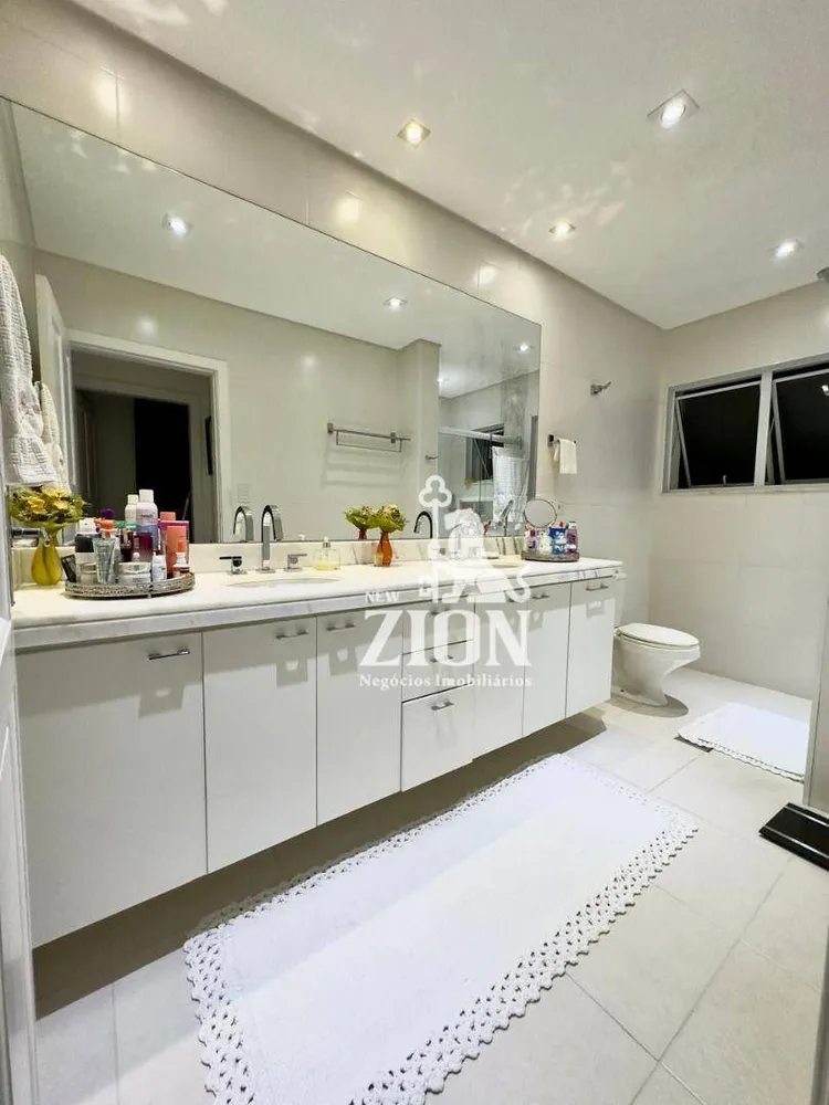 Sobrado, 3 quartos, 318 m² - Foto 21