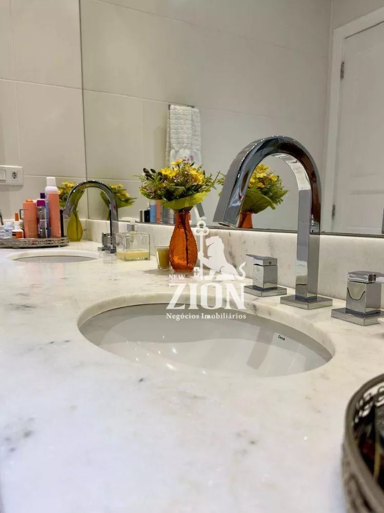 Sobrado, 3 quartos, 318 m² - Foto 2