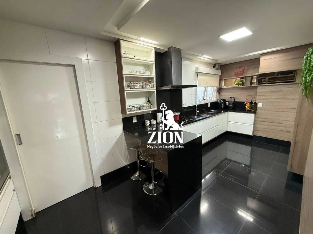 Apartamento, 3 quartos, 204 m² - Foto 11