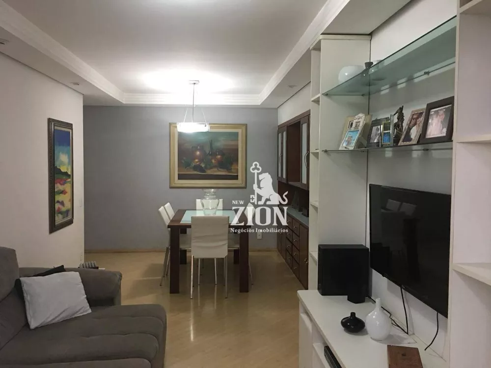 Apartamento à venda com 2 quartos, 70m² - Foto 4