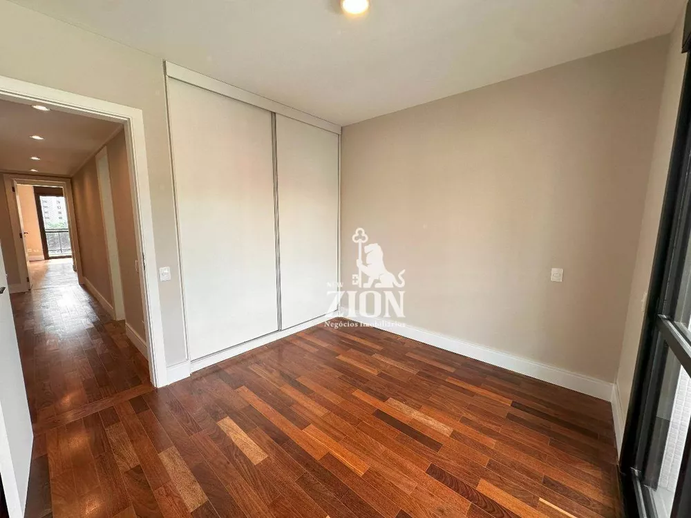 Apartamento à venda com 4 quartos, 195m² - Foto 14